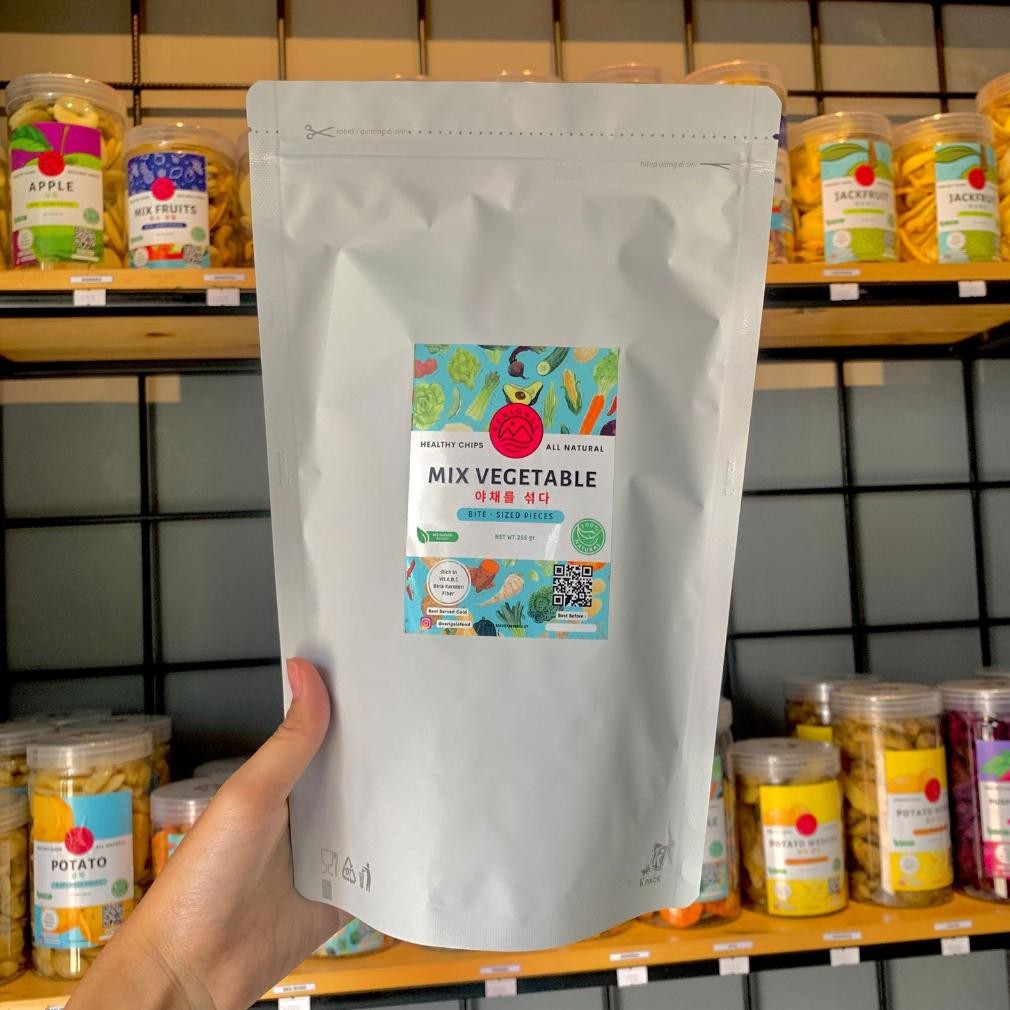 

re-65 SERIGALE Keripik Sayur Mix I Kemasan 1000 ML I Wortel Kentang Okra Edamame I Camilan Sehat I Premium Berkualitas