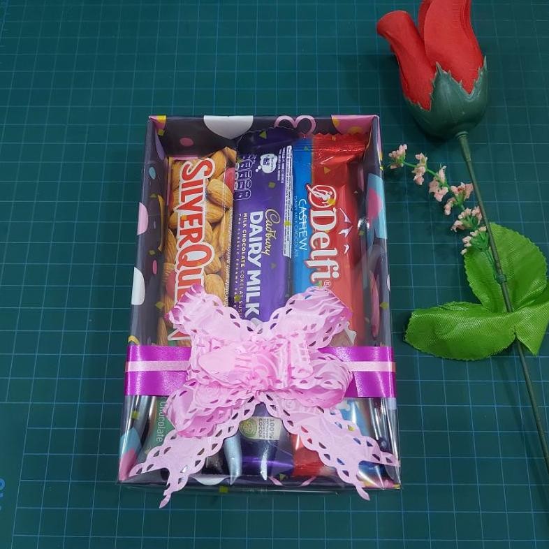 

fg-7 mini hampers , coklat box murah , cokelat hadiah , snack box murah Premium