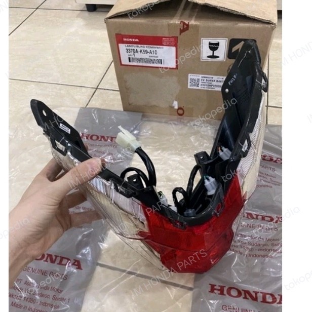 reflektor lampu belakang Vario 125 150 led 2015-2017 original