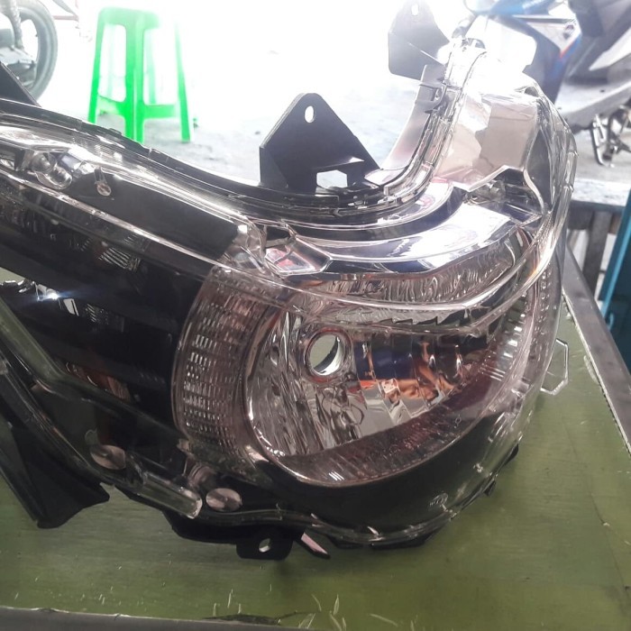 LAMPU DEPAN KOMPLIT MIO SOUL GT
