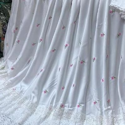 Mukena bunga kecil/ mukena bunga putih/ mukena bunga hitam Terlaris