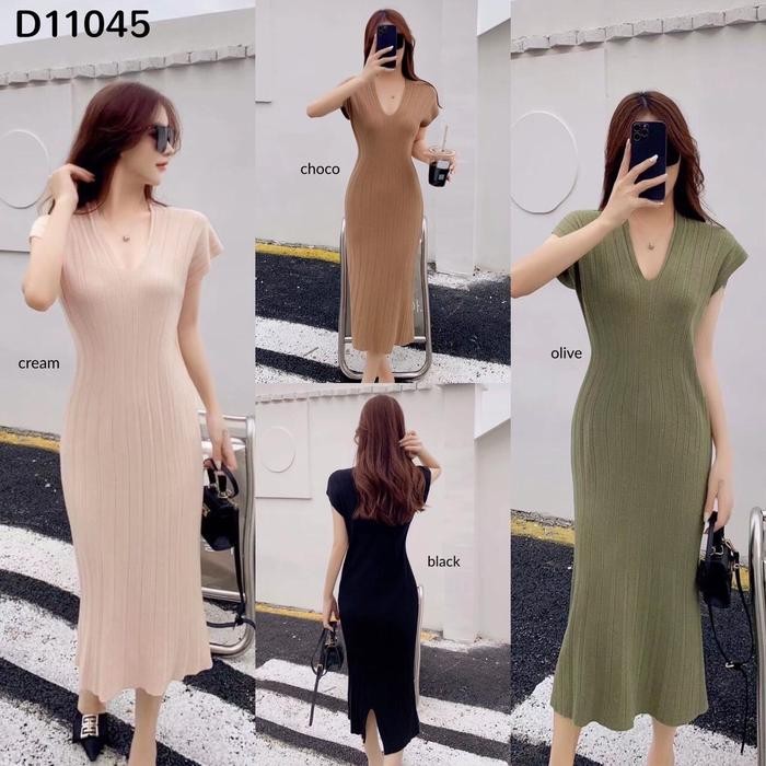 D11045 Deep V-Neck Loose Knit Dress