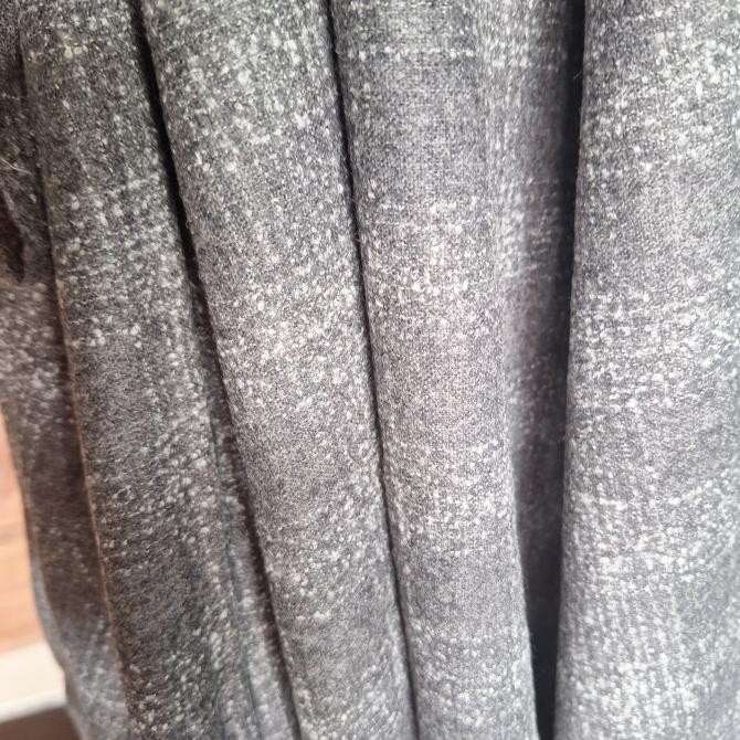 

Kain Bahan woll pure 100% woll italy High Quality ( Harga 2.50 mtr )