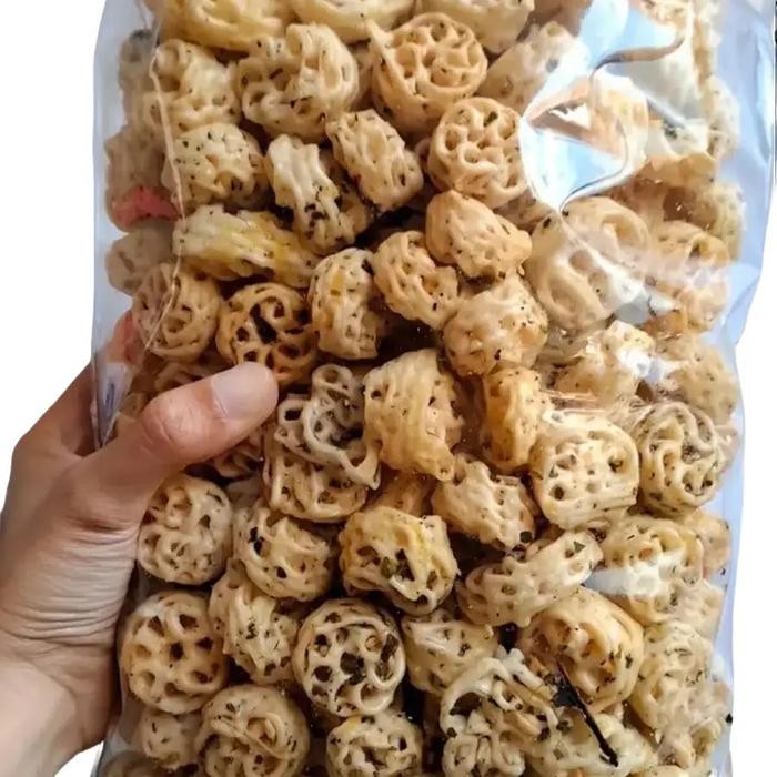 

MURAH Seblak Kerupuk Rafael Virall Original 1Kg Bawang Pedas Camilan Food Snack Kering Cemilan