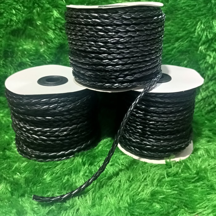 

tali kulit Korea kepang bulat (4mm rollan)