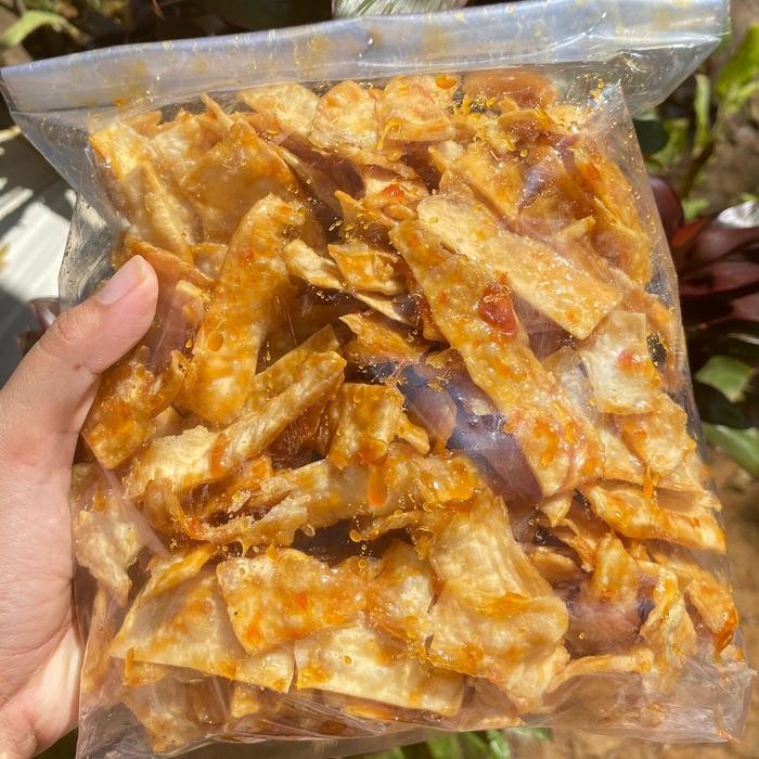 

BERGARANSI keripik pedas 1 kg Keripik singkong pedas manis,snack pedas manis varian rasa Makanan