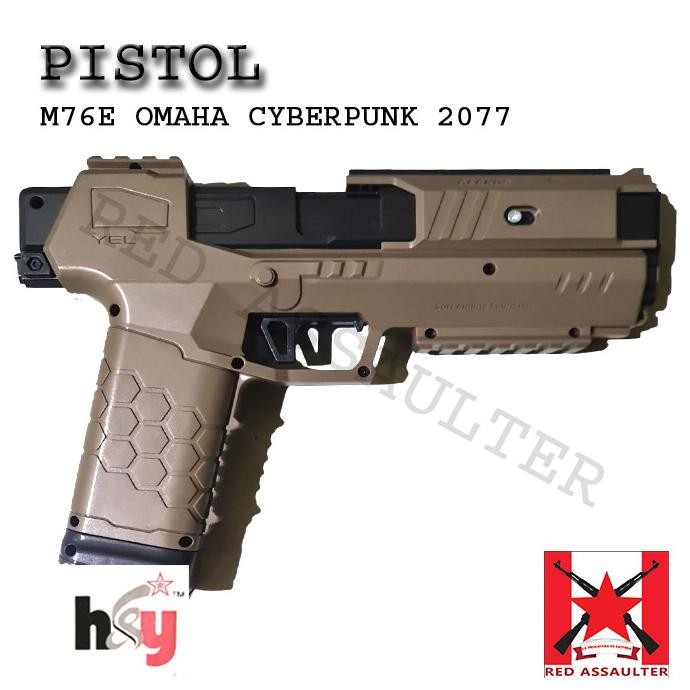 Handgun Cyberpunk 2077 M76E Omaha Mainan Tembakan Kokang Shell Eject TER
