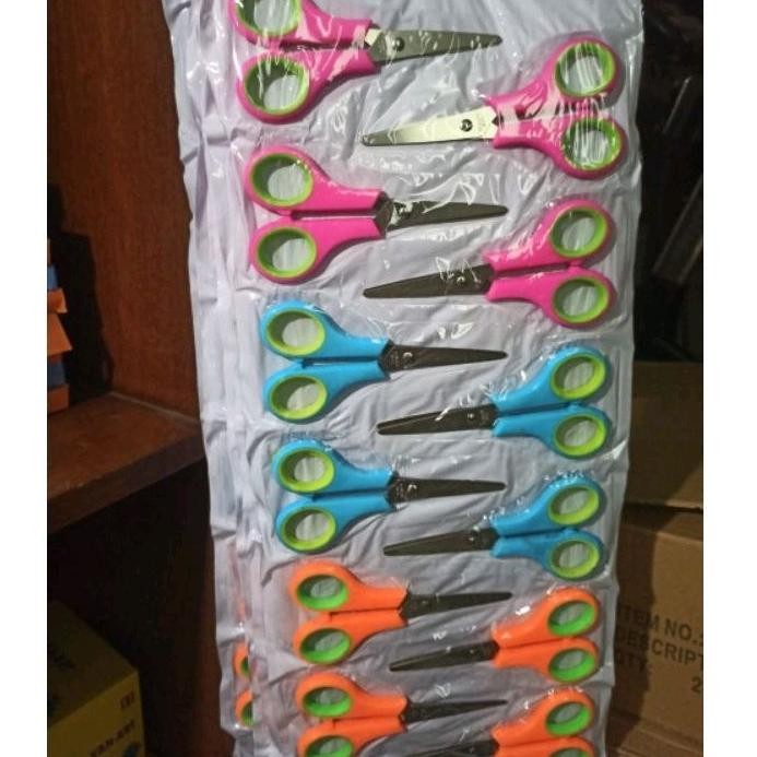 

Terlaris 12 Pcs Gunting Kecil Renteng Berwarna Warni