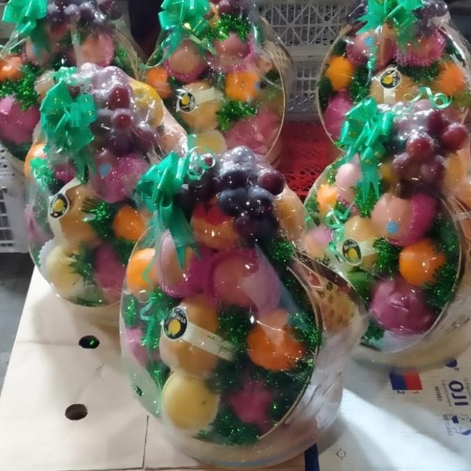 

CO buah segar per keranjang