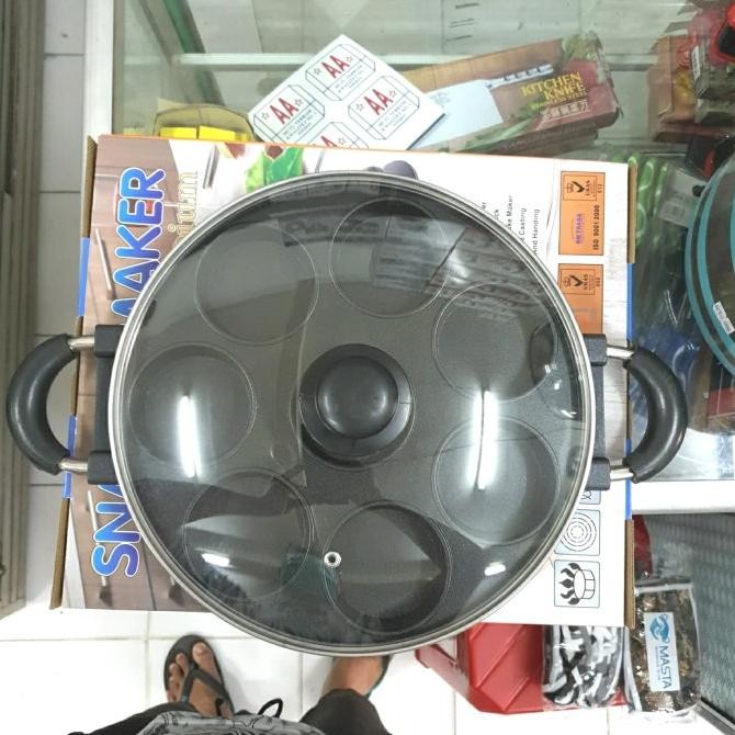 

Cetakan Kue Teflon Lubang 8 Datar Original Dan Terpercaya