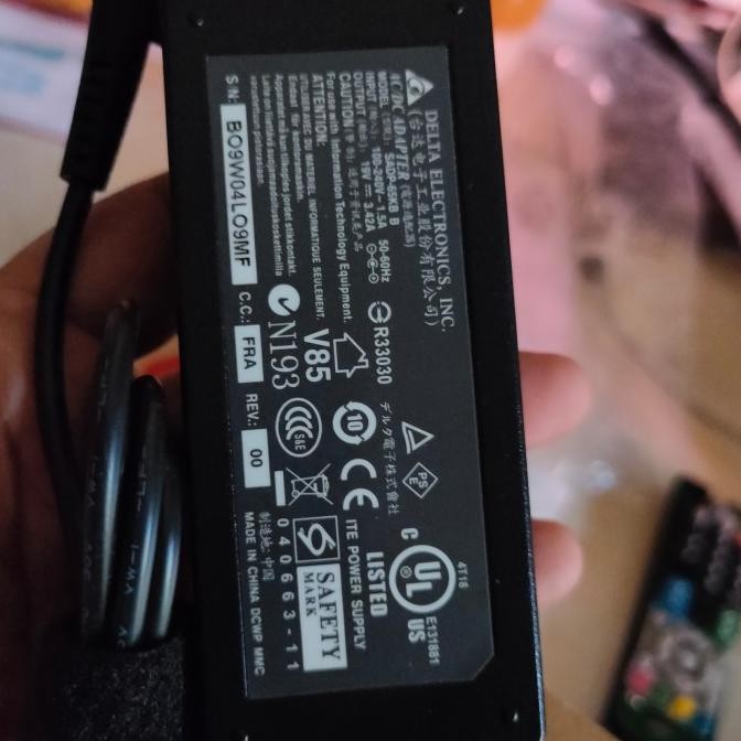 adaptor charger Laptop Acer Aspire E14 E5-476 E5-476G Series