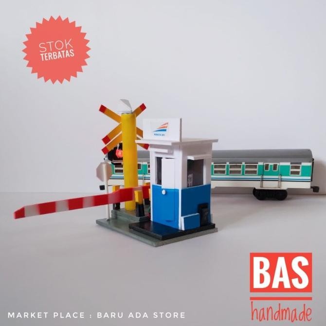 MINIATUR PALANG PINTU KERETA API PJL LAMPU DAN POS PENJAGA CS