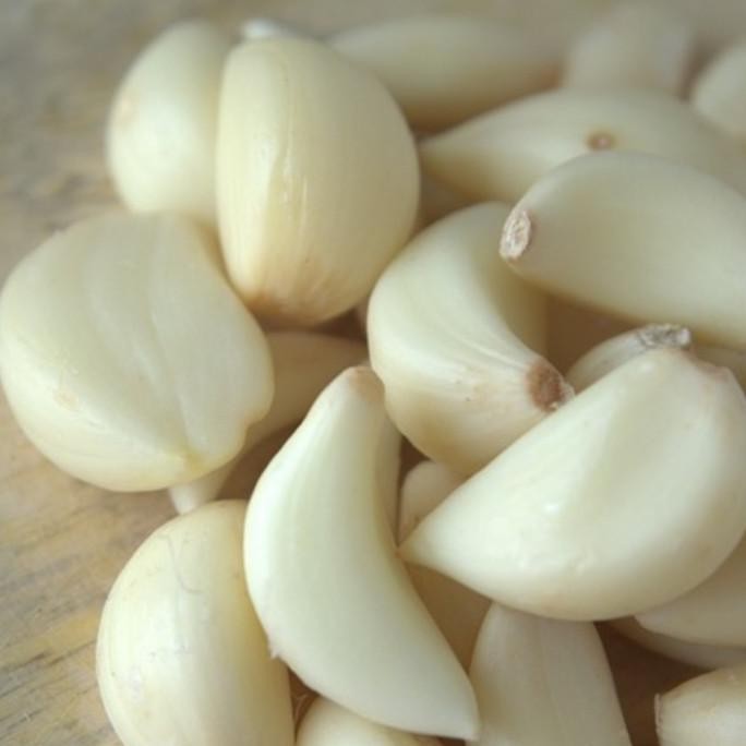 

Bawang Putih Kating Kupas 1 kg murah