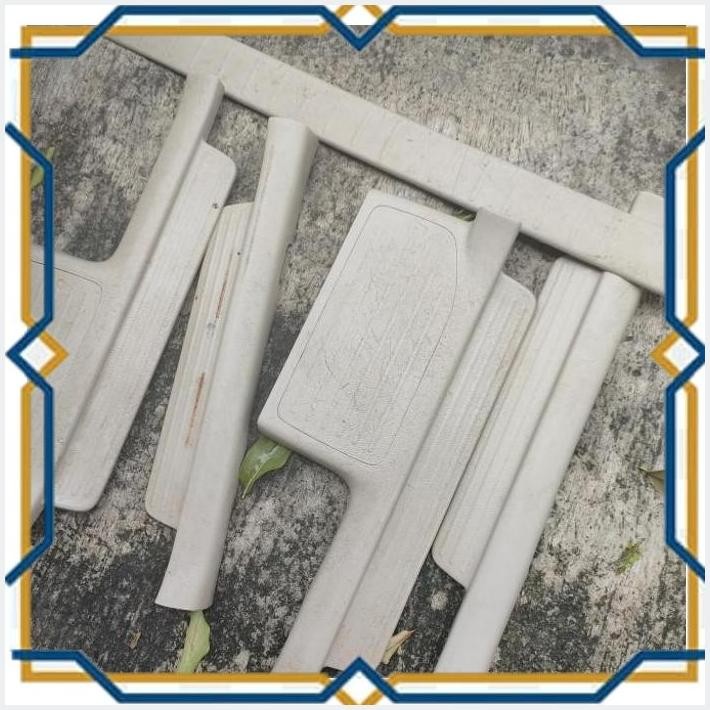 [AFH] SILLPLATE AVANZA LAMA WARNA KREM