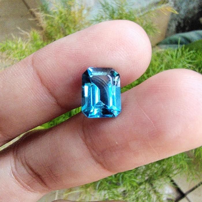 Batu Natural Blue Topaz Batu Alam Batu Akik Batu Permata Topaz Original Dan Terpercaya