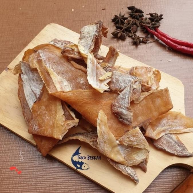 

Ikan Asin Sayap Juhi 250 Gr / Ikan Sepet Juhi