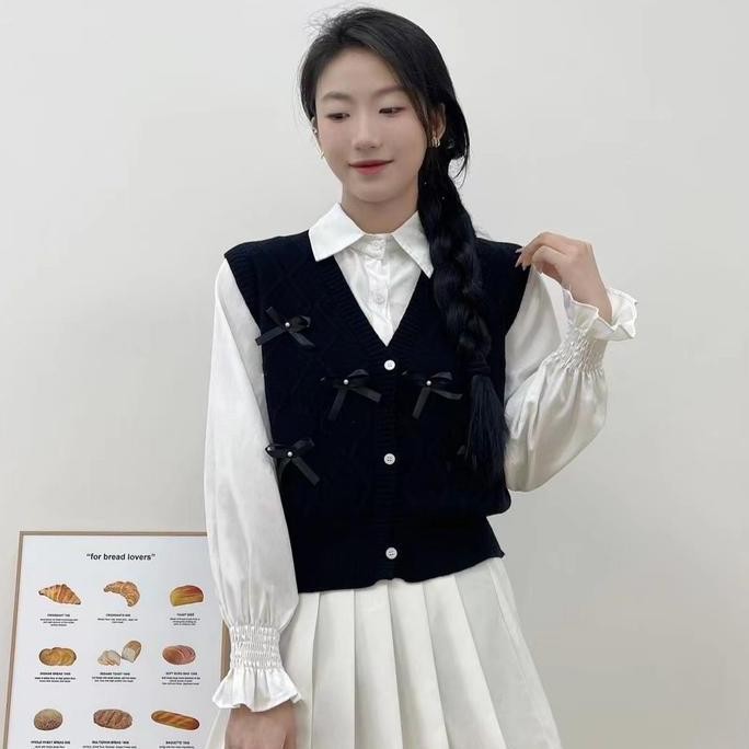 Murah [Miki] Gladys Ribbon Button Knit Vest | Atasan Rompi Rajut Wanita Motif Polos Pita Korean Styl