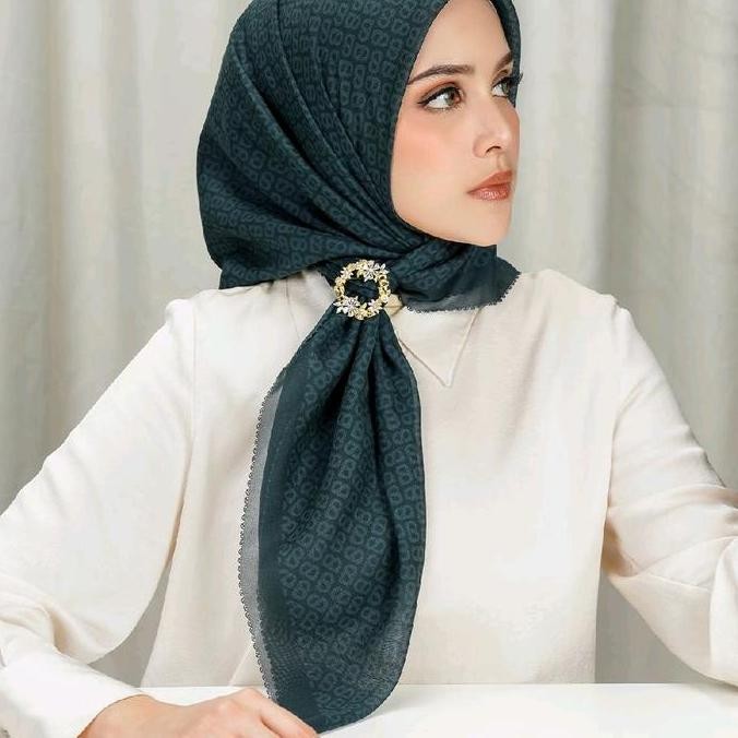 Grosir Buttonscarves Tapis Square Voal