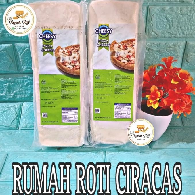 

Grosir Mozzarella Cheesy Pizza Cheese Keju Moza 2,5Kg Blok Mozarela 2.5 Kg Chesy Mozza
