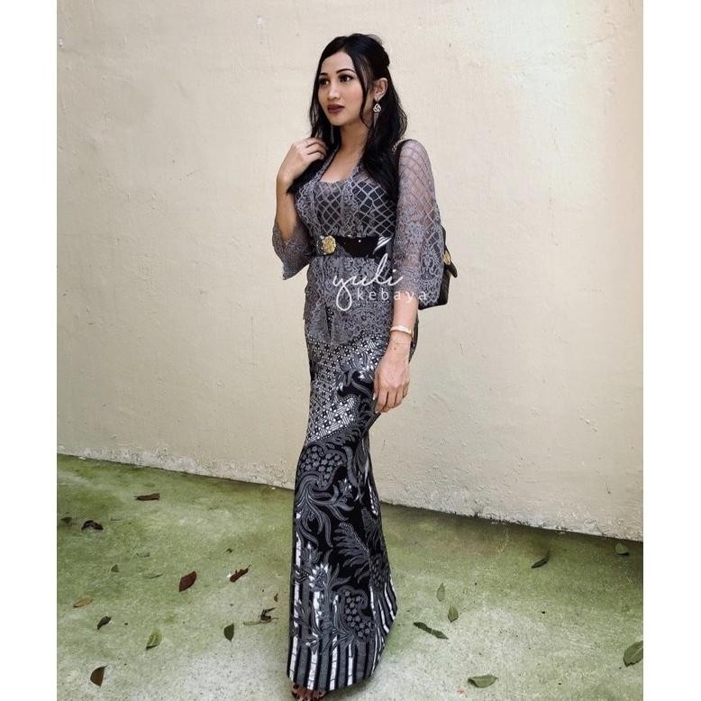 ''Terlaris" Set Kebaya Bali Murah Lengan Lonceng  Rok Mermaid/Duyung | Kebaya Kondangan Wisuda