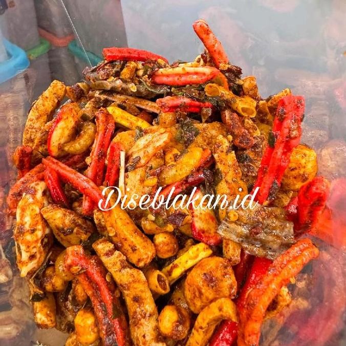 

Seblak mix/ seblak campur/ seblak pedas daun jeruk kemasan 500gr nUg