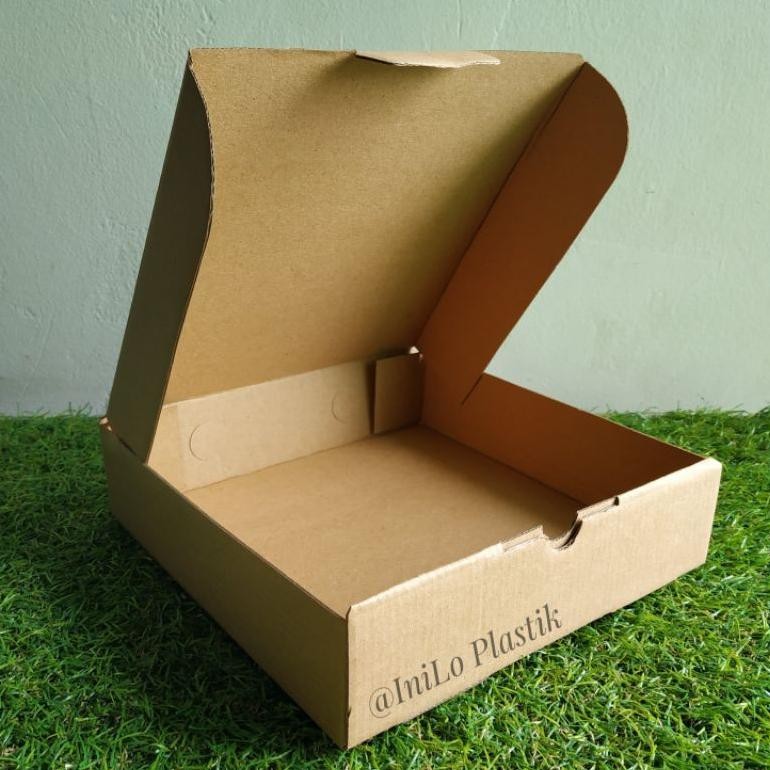 

ed-7 ukd- @10pcs Box Kardus Kotak Pizza Roti Kue Brownies 20x20x5 / Box Die Cut 20x20x5 Viral Sale