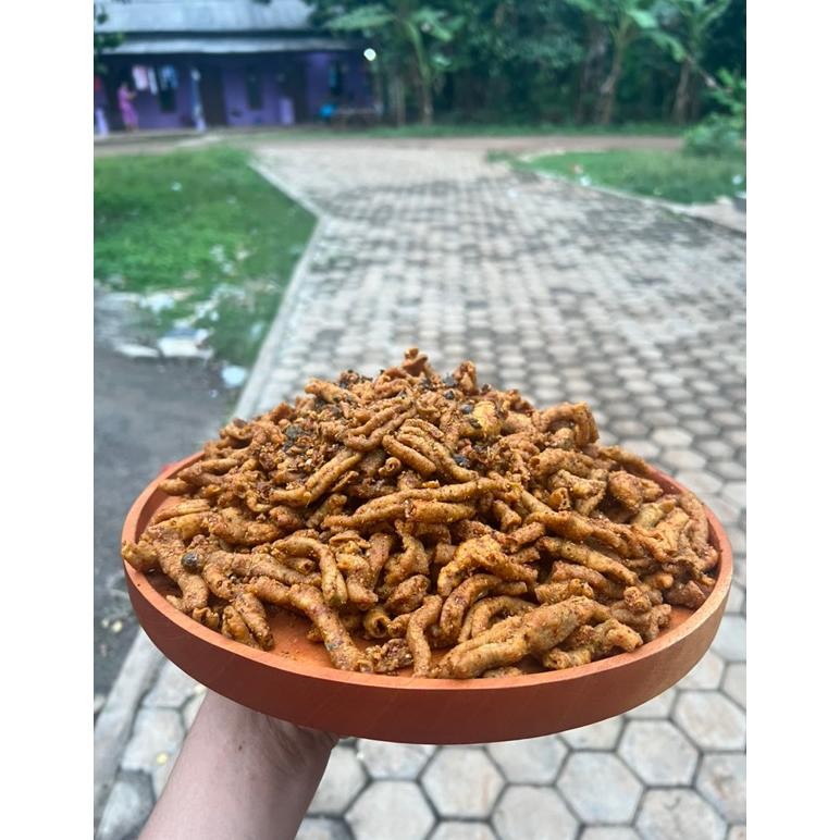 

HJ KERIPIK USUS PEDAS DAUN JERUK 500 gram