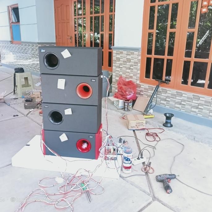 subwoofer aktif 8 inch bazooka untuk mobil ( double speaker )