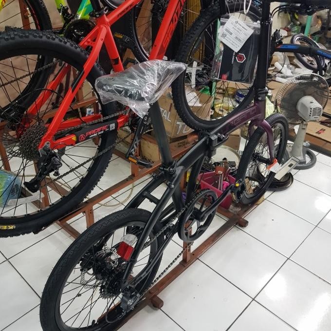 POLYGON URBANO 3.0 FREE HELM, BOTOL MINUM, HOLDER BOTOL + BELL SEPEDA