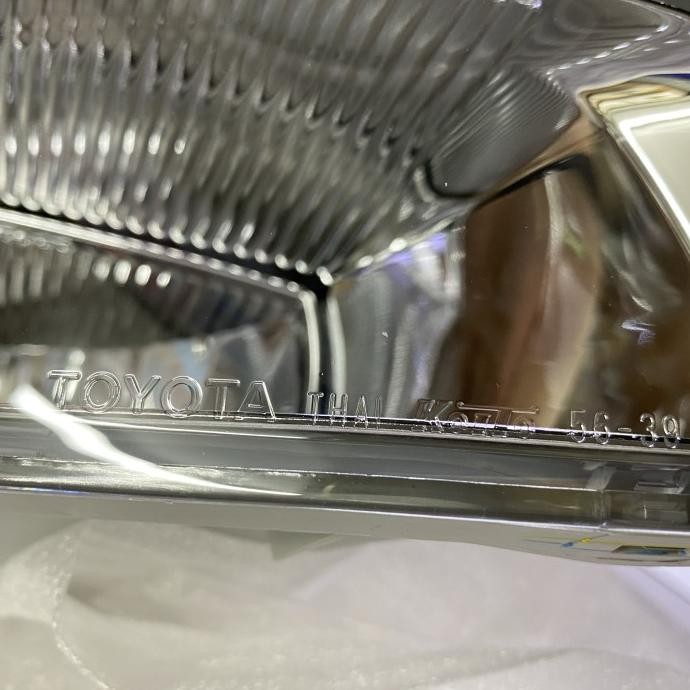 Lampu foglamp-Lampu kabut kijang efi-Krista tahun 2003-2004 set ORI