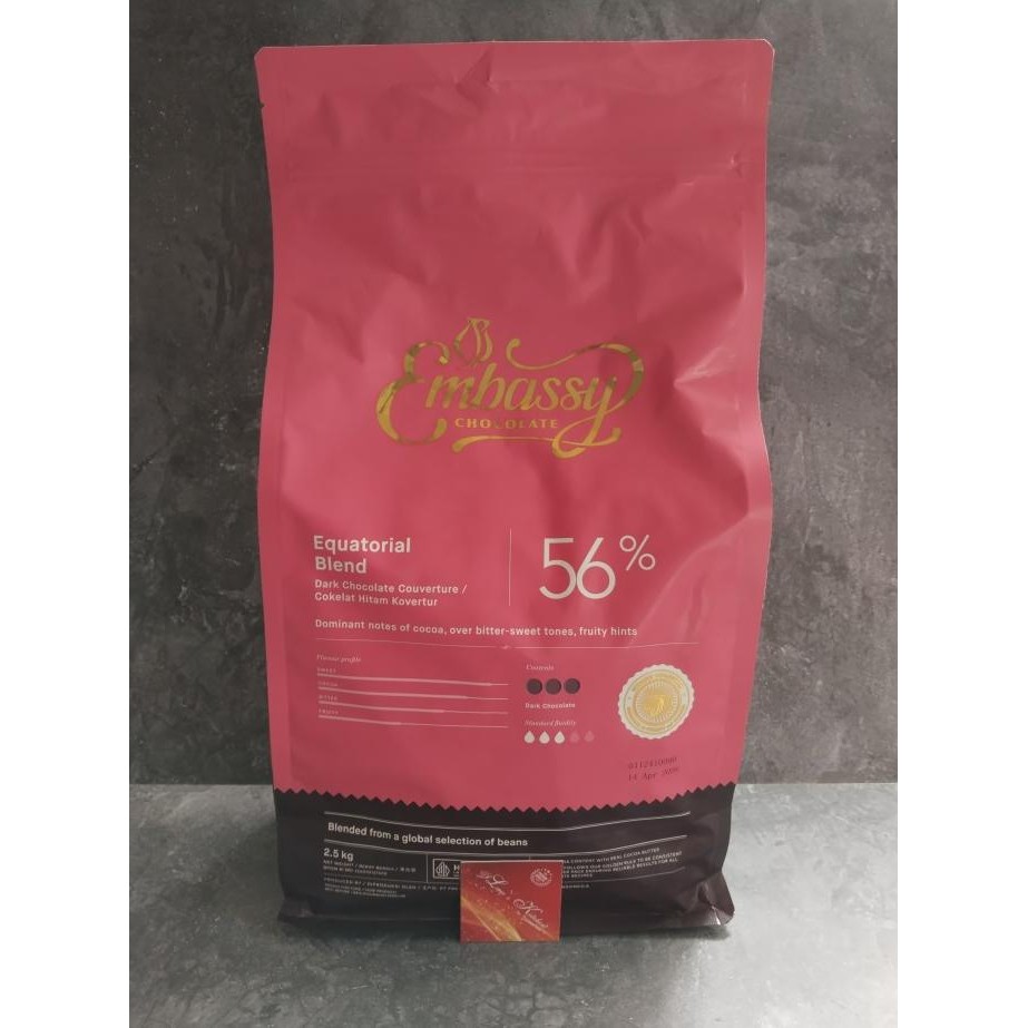 

Sale Embassy Chocolate 56% Dark Couverture Tulip . Pengiriman Instan / Sameday Only.