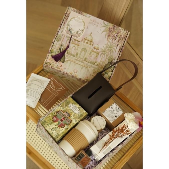 

CALLA - hampers lebaran/paket idul fitri/hampers ramadan/hampers eid mubarak 2025/kado lebaran/parcel eid mubarak/parcel ramadan 2025