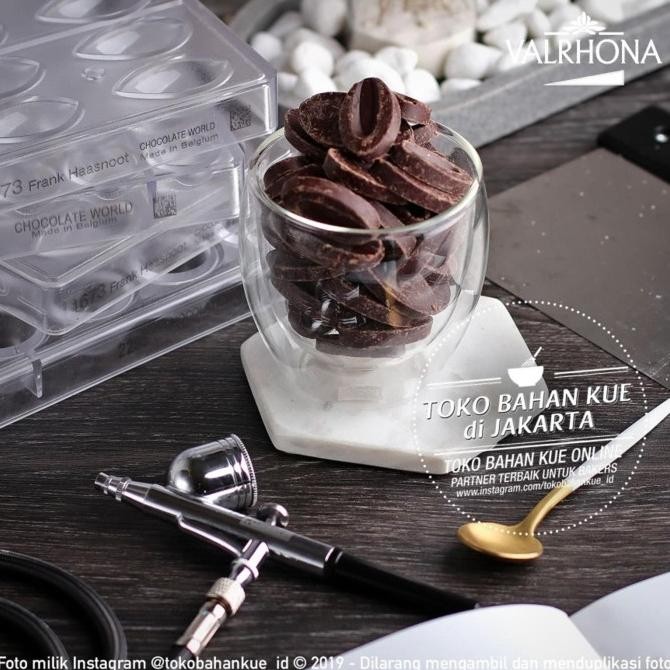 

TERSEDIA Valrhona Caraibe 66% Dark Couverture Chocolate 250gr Coklat Baking