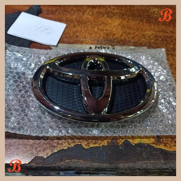 [GGT] LOGO SIMBOL TOYOTA DEPAN YARIS 2012-2013