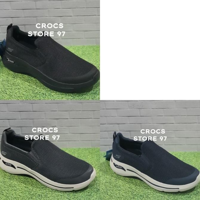SEPATU SKECHERS GOWALK ARCH FIT PRIA SLIPON