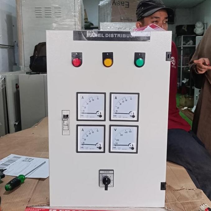 Terjangkau Panel Distribusi 3 Phase Daya 23 Kva / 23.000Watt Custom