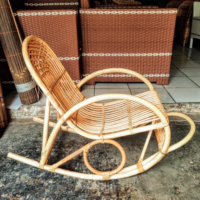 Kursi Goyang Anak Rotan HTT
