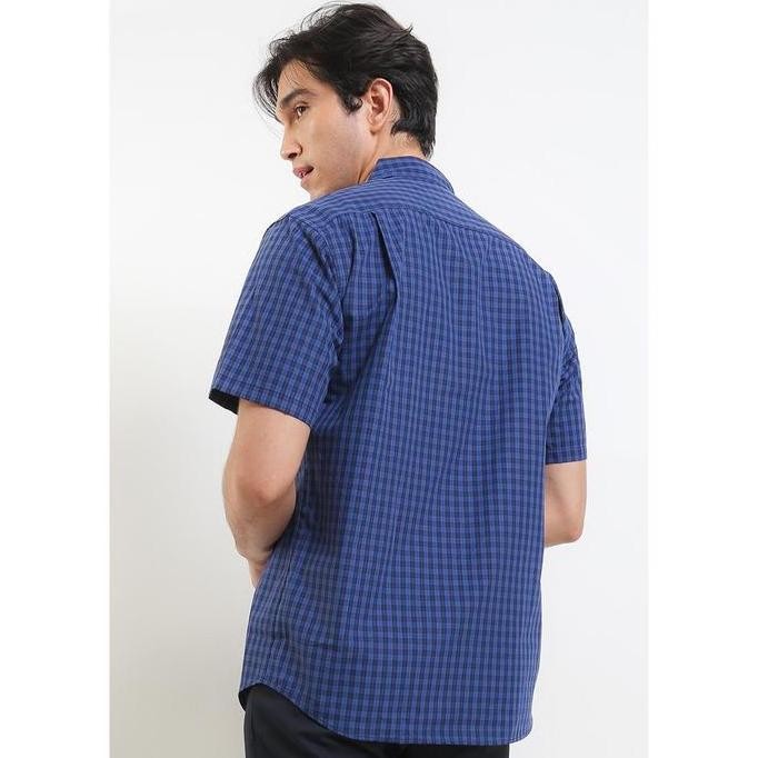 Promo Cardinal Kemeja Slim Fit Pria F2660P02H