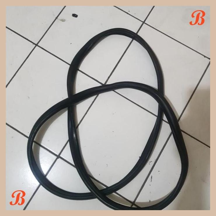 [PBM] KARET KACA BAGASI PANTHER CAPSUL 00-04 ORI