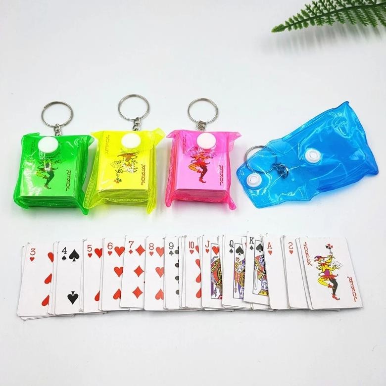 1Pc Portable Mini Playing Cards Poker Keychain Small Board Game Key Chain 43Cm