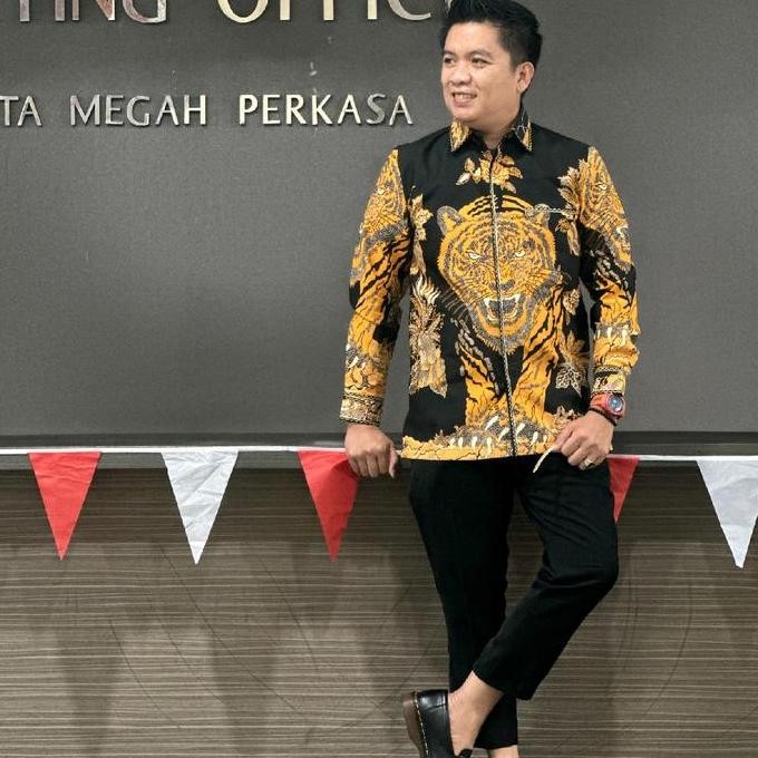 KEMEJA BATIK PRIA FORMAL EXCLUSIVE TANGAN PANJANG KATUN SOLO FULL BORDIR SMOK DAN FULL LAPISAN TRY W