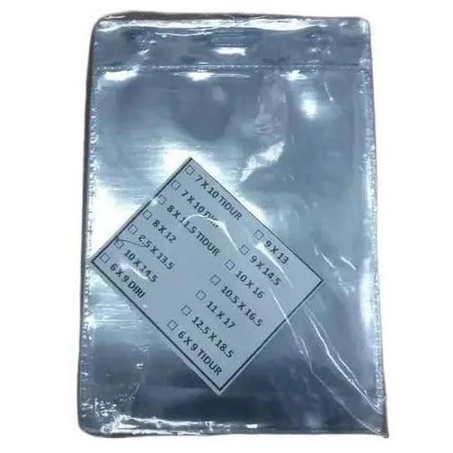 

tyS Plastik ID Card / Plastik Name Tag (Ukuran kertas yg masuk 10,5 x 14) belum termasuk tali