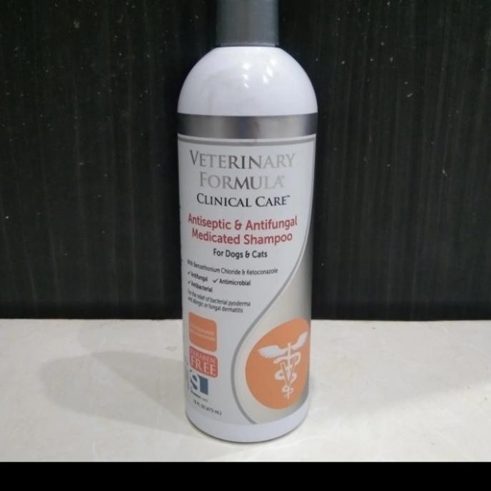 Veterinary formula antiseptic & antifungal medicated shampo 473ml