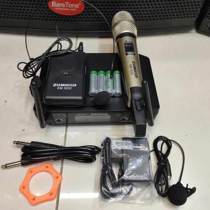 Microphone Wireless Sennheiser 1 Mic Pegang 1 Mic Clip On + Bando 3032