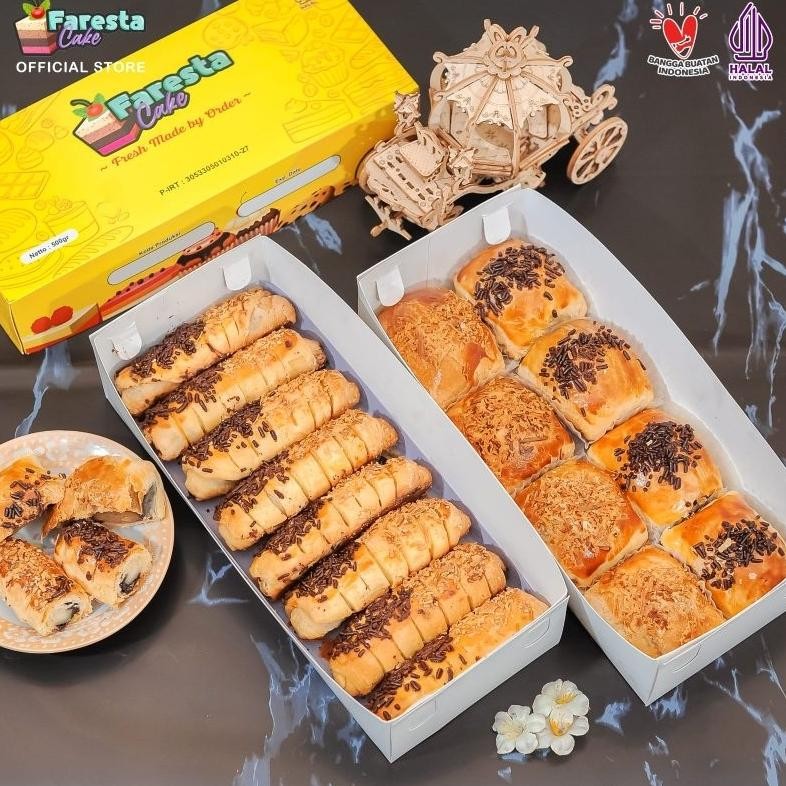 

TERLARIS Dapat 2 Box Murah - Bolen Pisang Cokelat Keju dan Cokelat Cheese Roll - Cemilan Kekinian Siap kirim