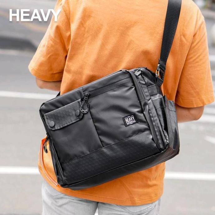 Tas Selempang Laptop Hitam Heavy | Tas Tenteng Laptop Tablet Fungsional Space Besar Dan Lebar Messen