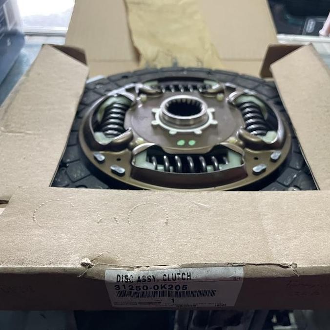 Plat Kopling Fortuner Diesel 2Kd Original 31250-0K205 Terlengkap