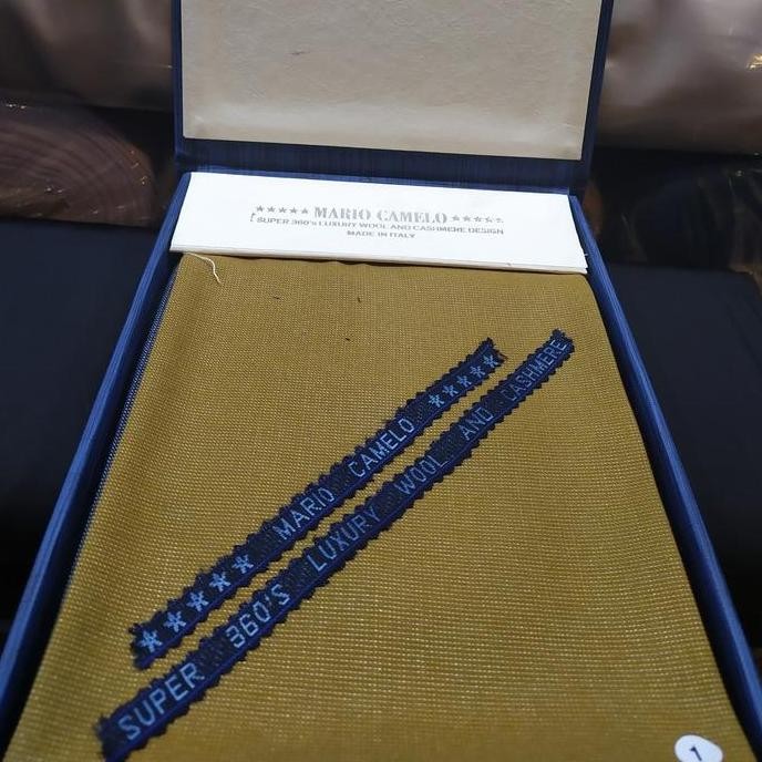 Kain semi wool shining. kain semi woll. bahan seragam dinas murah