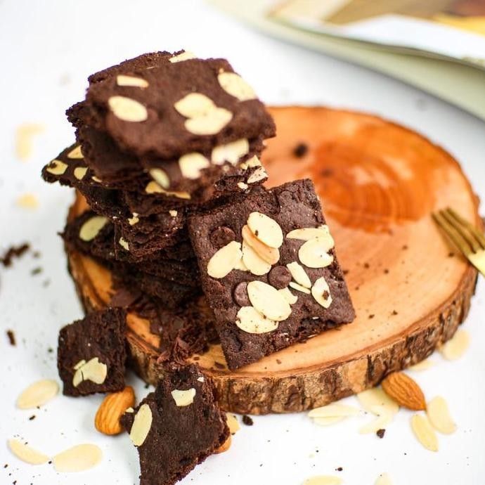 

Vegan Brownie Crisps (75gr) - Gluten Free & Healthy - LUCKYBITE
