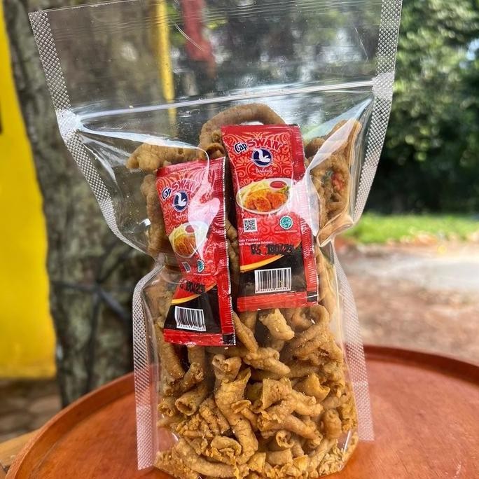 

kripik usus ayam crispy 250gr cemilan food makanan keripik snacks